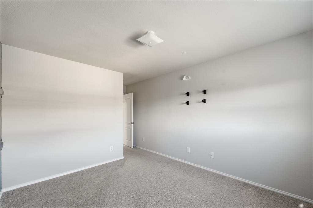 Cloverleaf - Residential