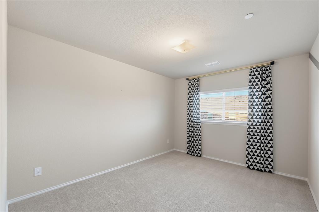 Cloverleaf - Residential