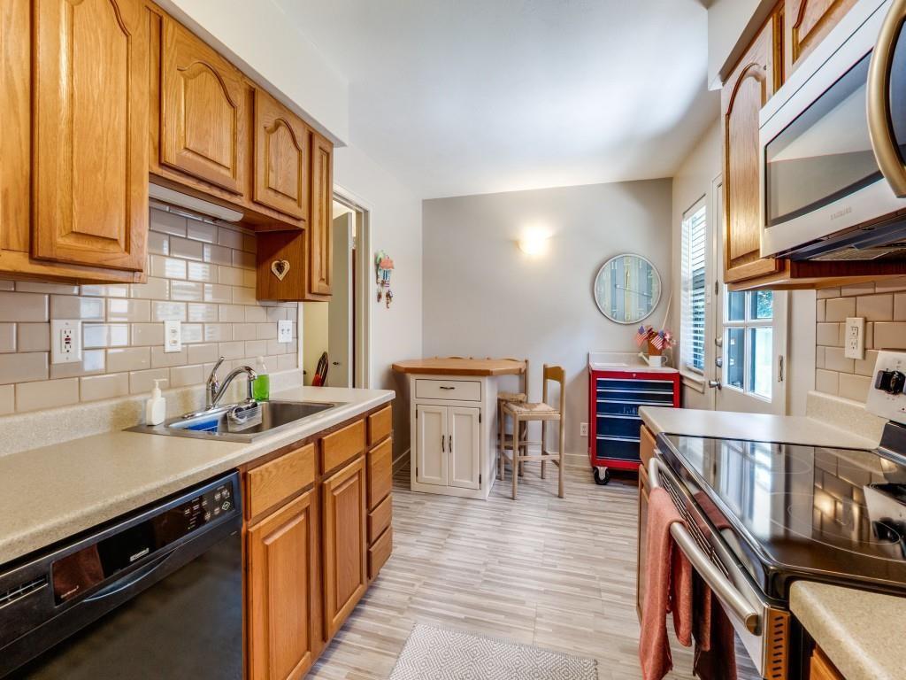 Royal Lane Condo 5800 - Residential