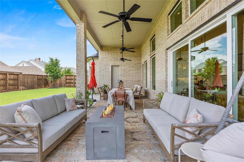 4650 Silver Cliff Drive