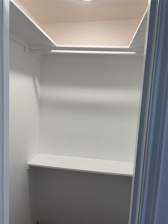 Oak Trail Shores Sec E - Residential