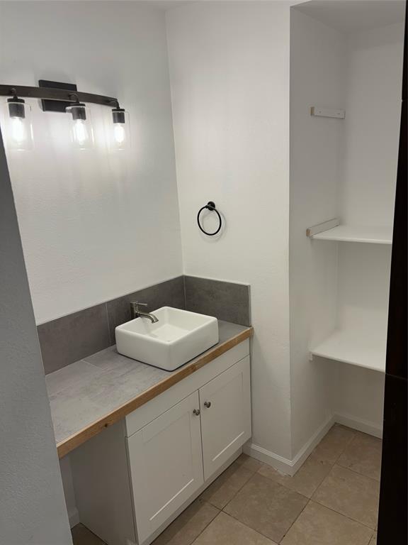 Oak Trail Shores Sec E - Residential