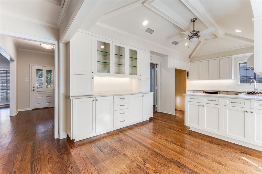 Alexanders Village - Residential