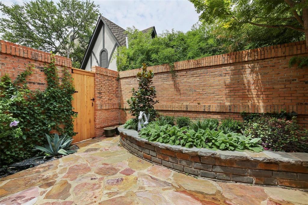 Stonebridge Terrace - Residential Lease