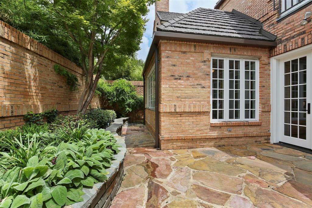 Stonebridge Terrace - Residential Lease