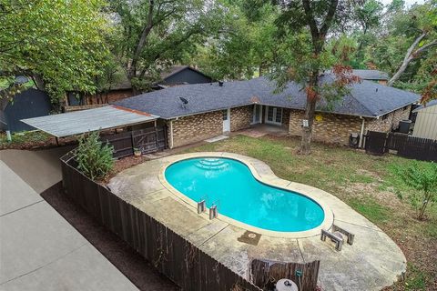 A home in DeSoto