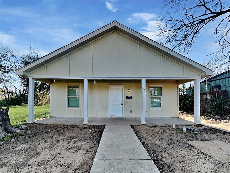 Welcome to 4326 Frank St, Dallas, TX. This charming home offers comfortable living spaces, a functional kitchen, and a cozy atmosphere. Situated in a desirable Dallas neighborhood, it provides convenience and accessibility to amenities. Perfect for first-time buyers or investors seeking a promising opportunity in the vibrant Dallas market. Schedule a showing today and envision the possibilities!