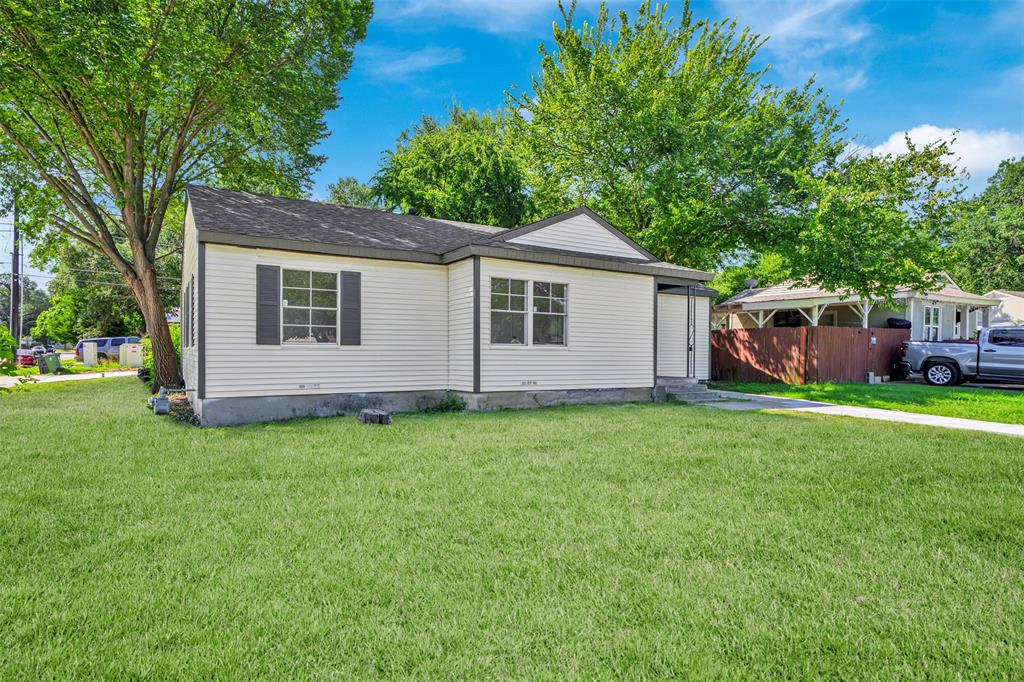 1601 Harmon Terrace
