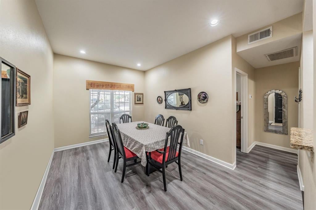 8601 Park Lane 612