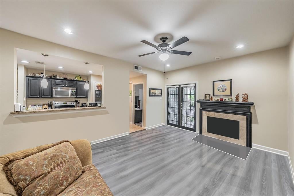 8601 Park Lane 612