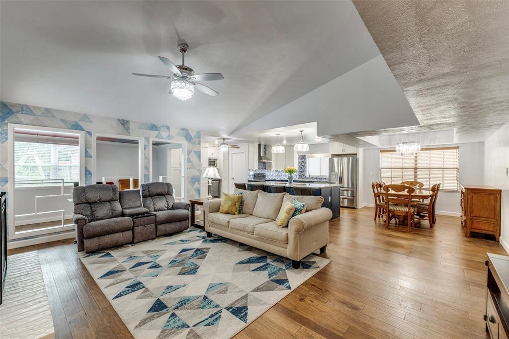 305 Hemlock Drive
