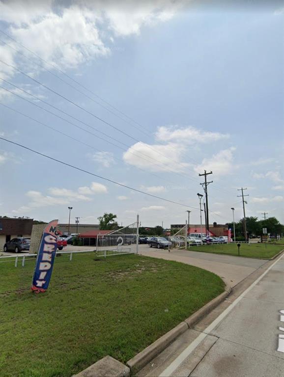 1101 S State Highway 78