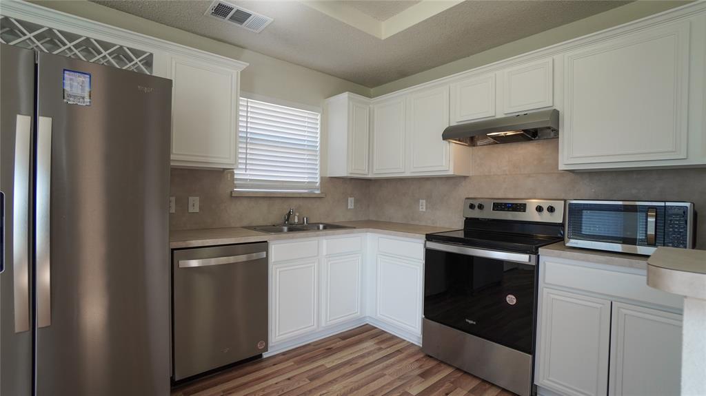 Windmill Ridge Estates Iv-B - Residential Lease