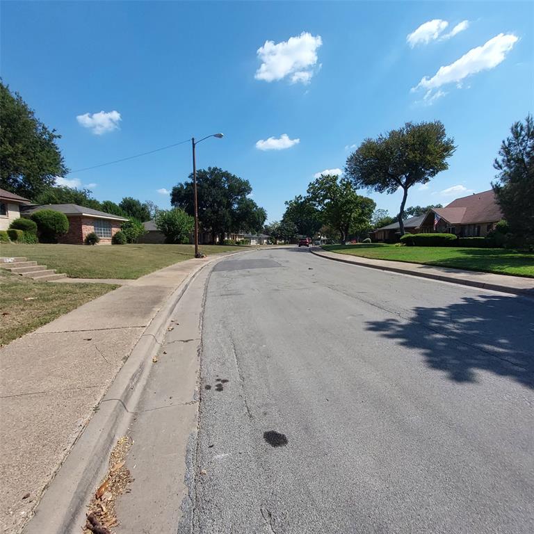 1253 Willow Glen Drive
