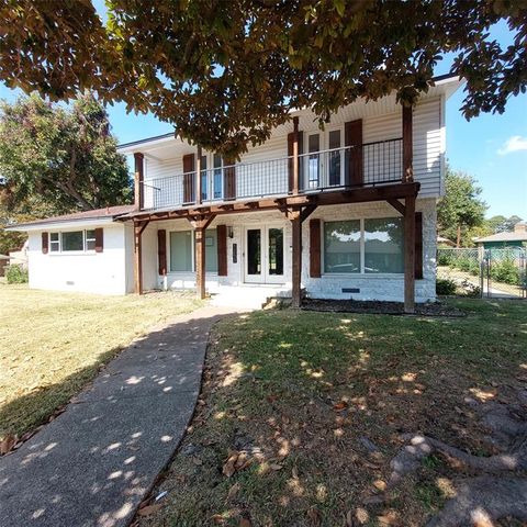 1253 Willow Glen Drive Dallas TX 75232