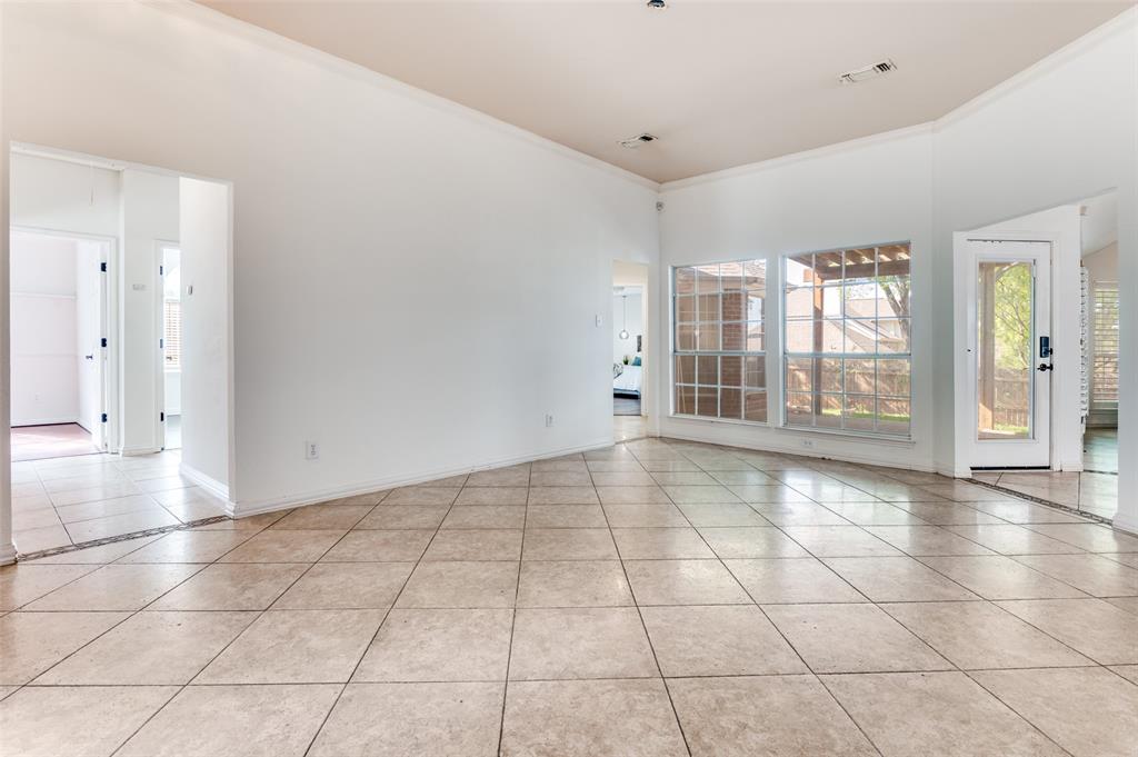 5444 Yellowstone Trail