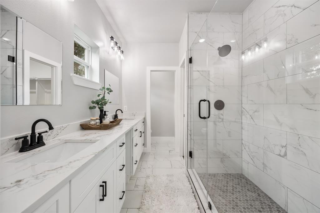 NEWTON MARTIN ABST 900 PG 580 - Residential