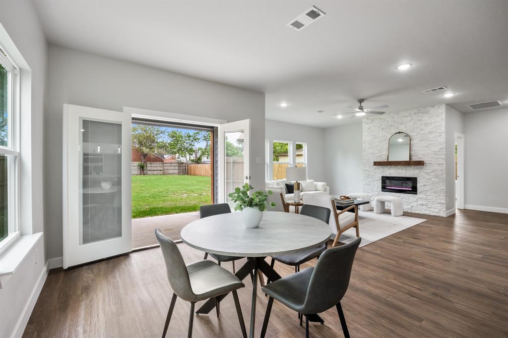 NEWTON MARTIN ABST 900 PG 580 - Residential