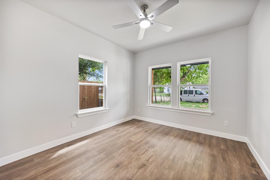 NEWTON MARTIN ABST 900 PG 580 - Residential