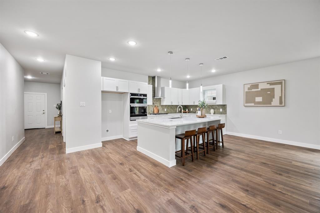 NEWTON MARTIN ABST 900 PG 580 - Residential