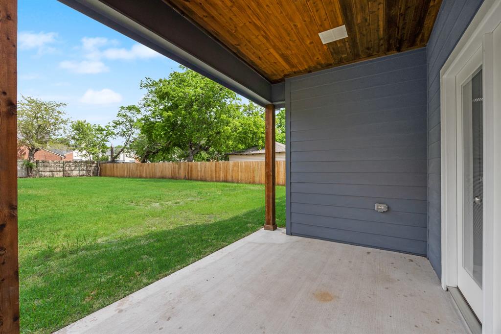 NEWTON MARTIN ABST 900 PG 580 - Residential