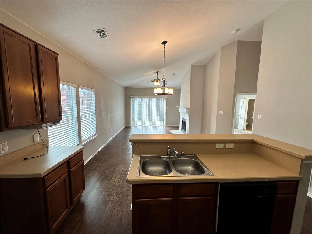 Twin Mills Add - Residential Lease