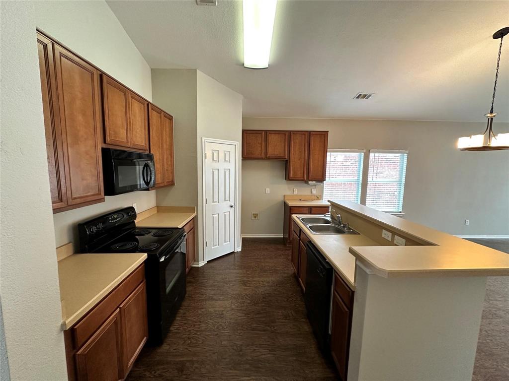 Twin Mills Add - Residential Lease