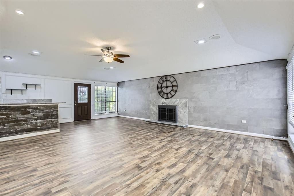 8 Canyon Ridge Drive
