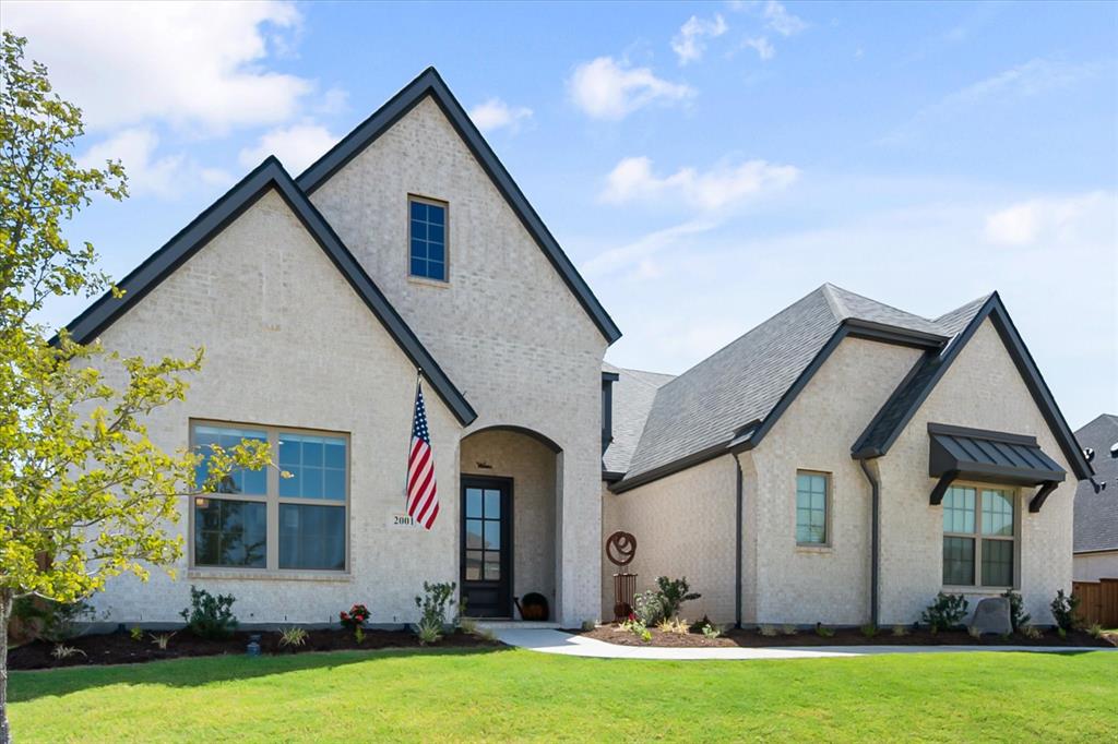 2001 Rockwood Lane