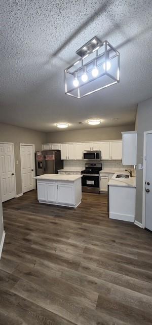 Windsor Park 03 - Residential Lease