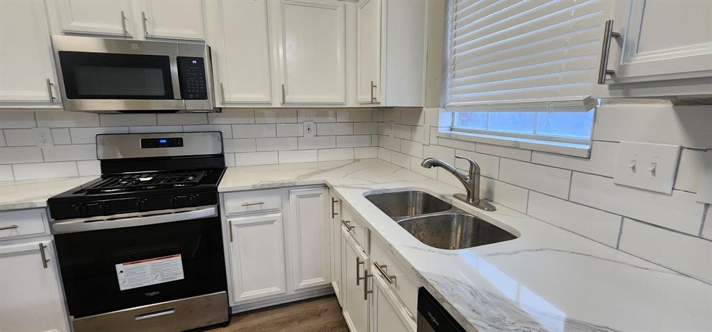 Windsor Park 03 - Residential Lease