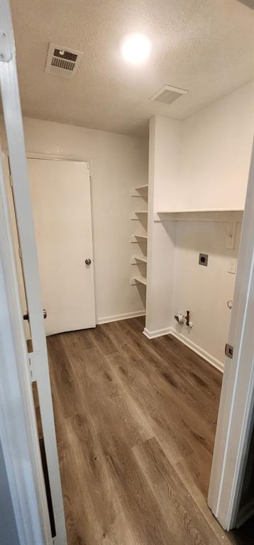 Windsor Park 03 - Residential Lease