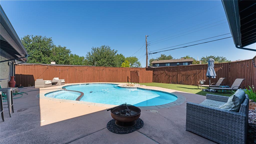 3711 Blue Trace Lane