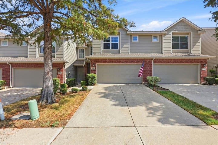 Photo 1 of 32 — 9836 Wilkins Way, Plano, TX 75025