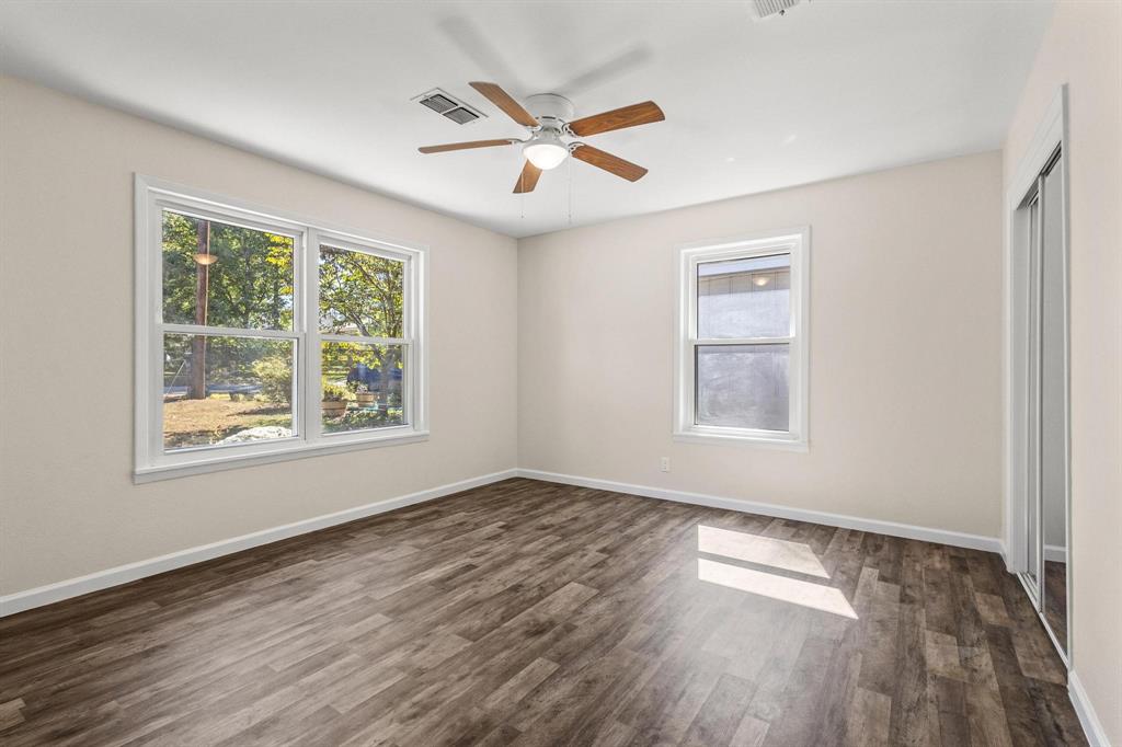 Looneys W C Add - Residential