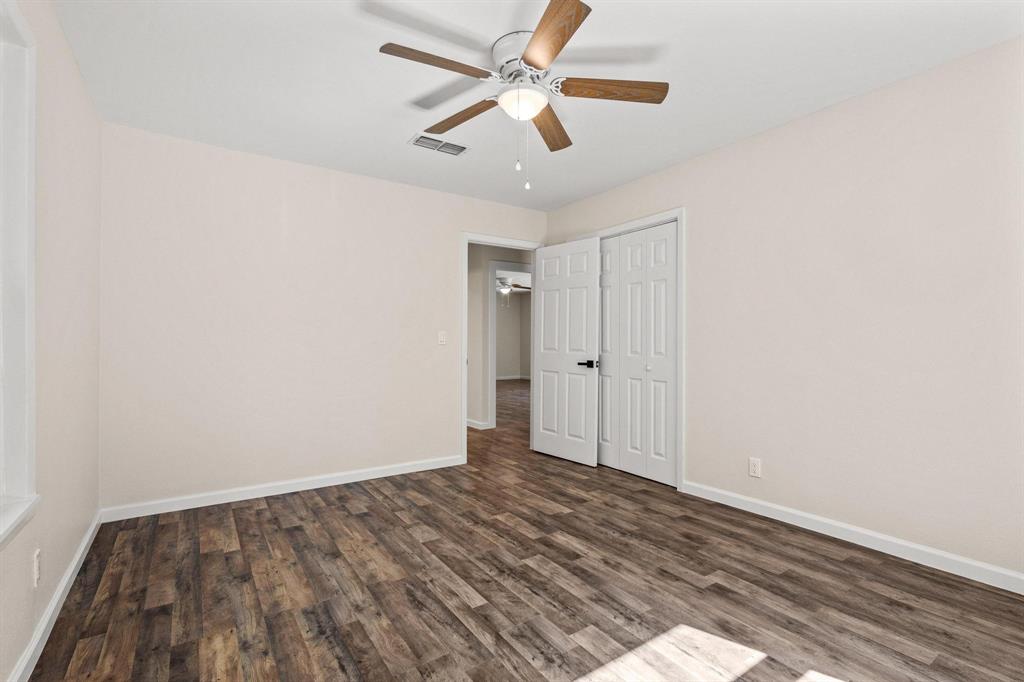 Looneys W C Add - Residential