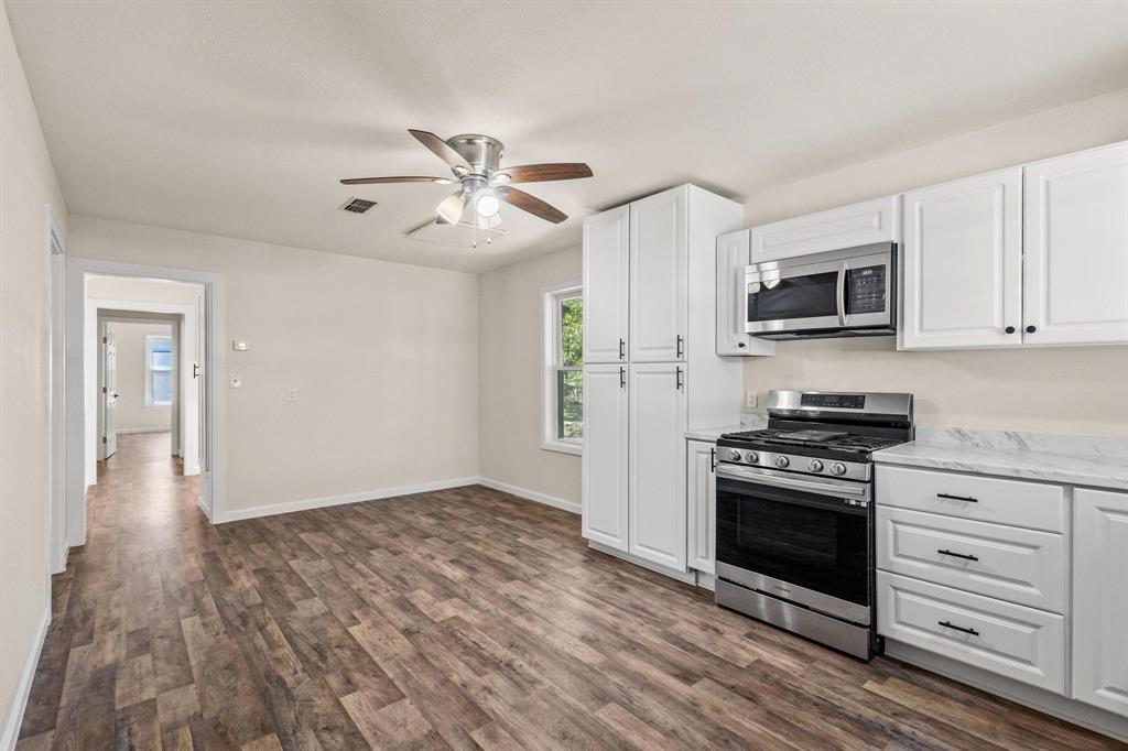 Looneys W C Add - Residential