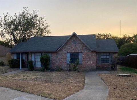 508-510 Matterhorn Street Cedar Hill TX 75104