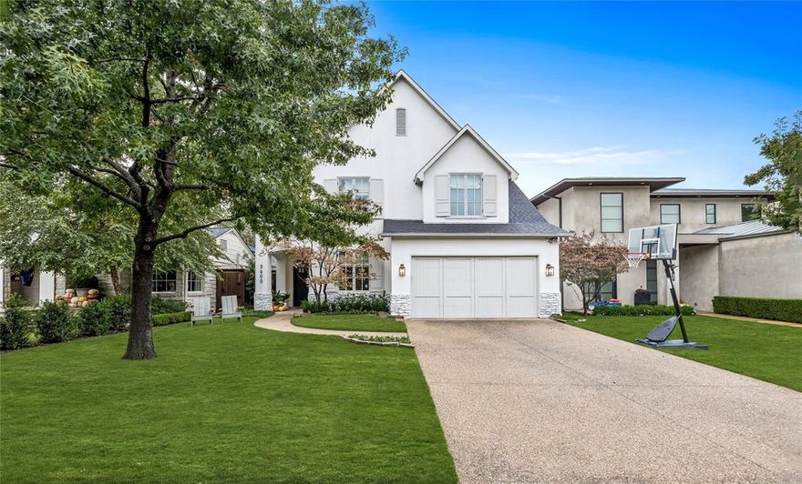 Nestled in the picturesque heart of Devonshire, this stylish 5 bedroom home combines modern elegance with timeless charm. The entry foyer leads to the formal dining room and chic office, perfect for Mahjong or working from home. The recently updated kitchen features marble countertops, Viking range, and breakfast area, all open to the sizable family room. The first floor plays host to the luxurious primary suite, with sitting area, completely remodeled bath and spacious walk-in closet. Upstairs, there are 4 generously sized bedrooms, 2 exceptionally updated baths plus an oversized living area. The home also includes an incredible abundance of storage throughout. Outside, the beautifully turfed backyard offers plenty of space for relaxation and recreation. Don't miss the special opportunity to make this impeccable Devonshire residence your own.