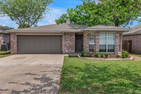 5712 Shady Springs Trail Fort Worth TX 76179