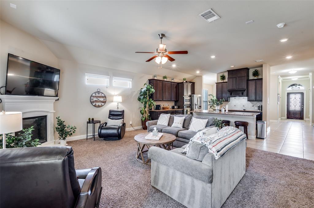 Woodridge Estates Ph - Residential