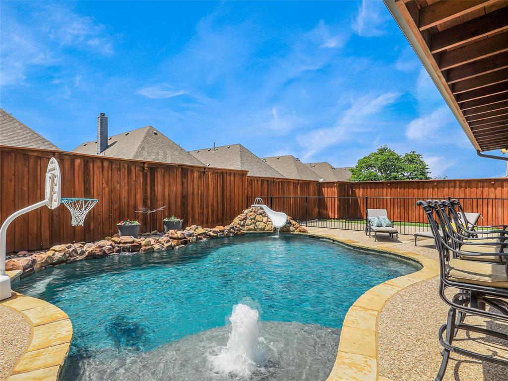 8653 Shakespeare Lane