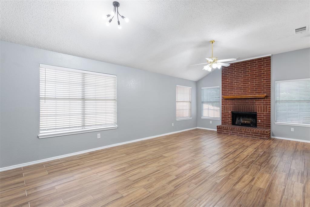 1501 Cross Courts Drive