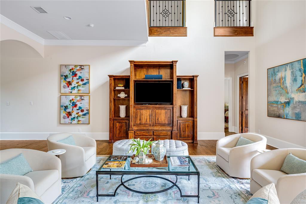 PEMBERTON - Residential