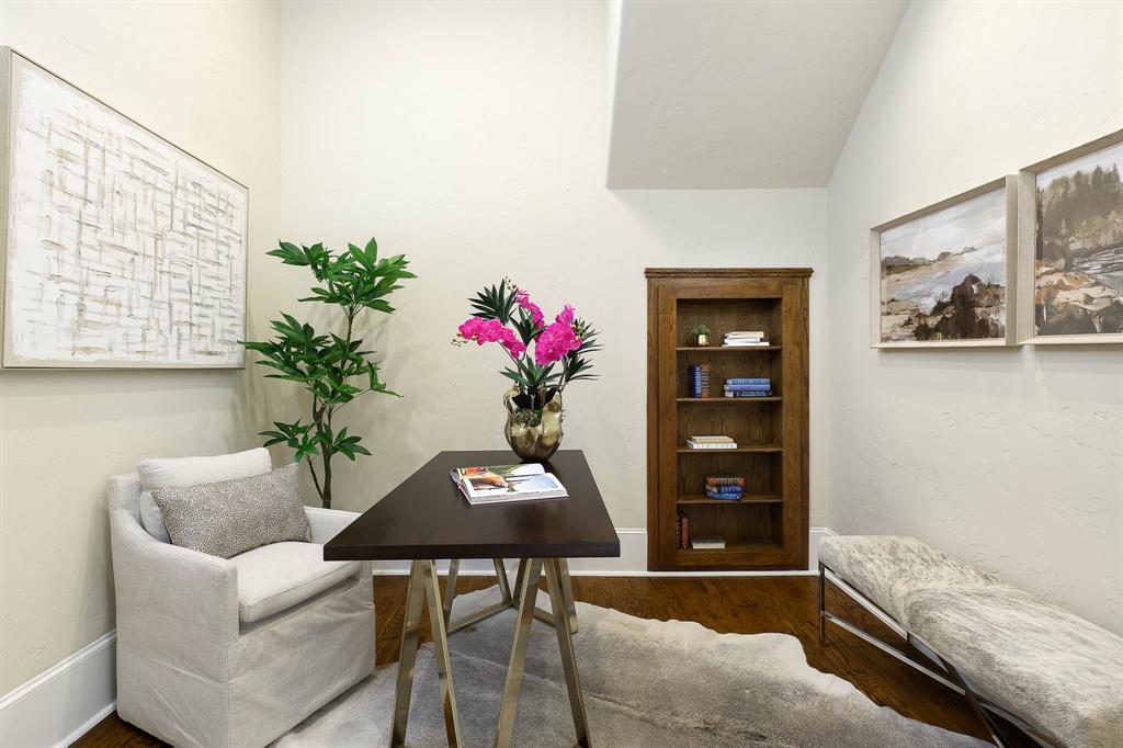 PEMBERTON - Residential