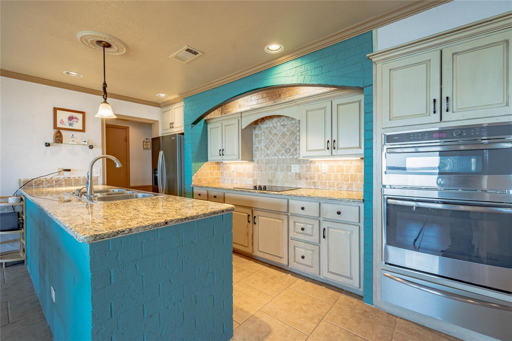 Country Club Shores - Residential