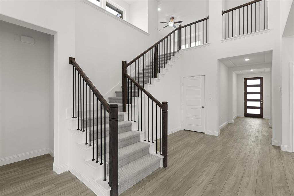1609 Elle Lane