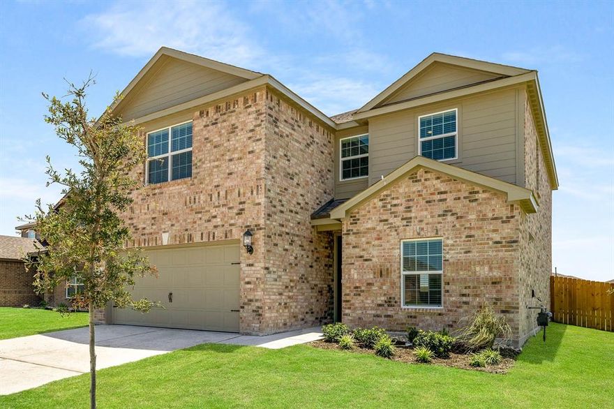 This five-bedroom, two-and-a-half-bath, two-story home has it all! On the first floor the kitchen opens to the dining room and family room creating the perfect open-concept layout. There is also a spacious main floor master suite with a stunning en-suite bathroom. Upstairs you will find the four additional bedrooms, a full bathroom, the laundry room and a spacious game room. All upgrades come included in this home such as granite countertops, energy-efficient kitchen appliances, Wi-Fi-enabled garage door opener and more.