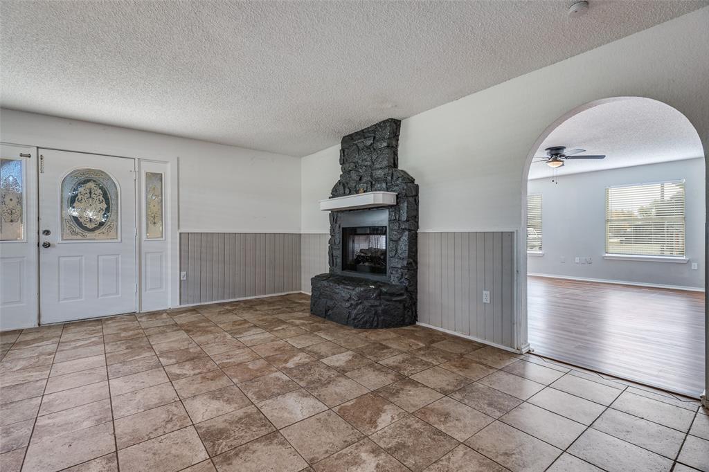 1921 Pelican Drive N