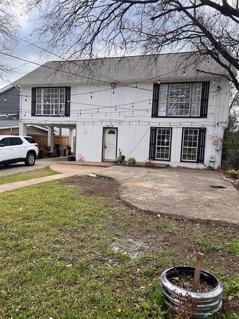 4838 Wisteria Street Dallas TX 75211